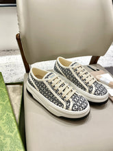 China Replica Gucci Women Shoes 88usd Only